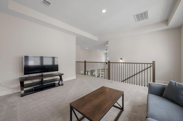 8621 Thompson Teal TRL, Austin, TX 78744