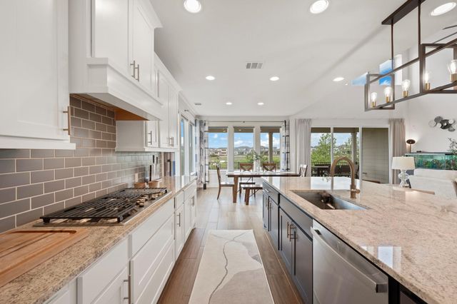 8621 Thompson Teal TRL, Austin, TX 78744