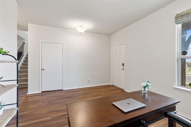 290 Bayberry CIR, Buda, TX 78610