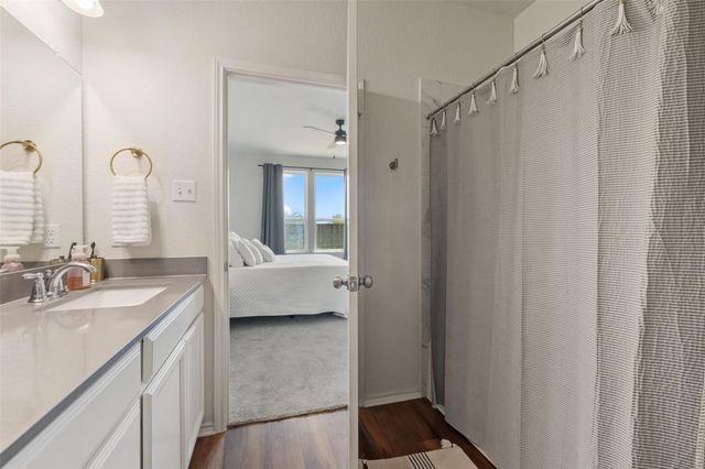 290 Bayberry CIR, Buda, TX 78610