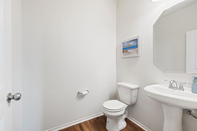 290 Bayberry CIR, Buda, TX 78610