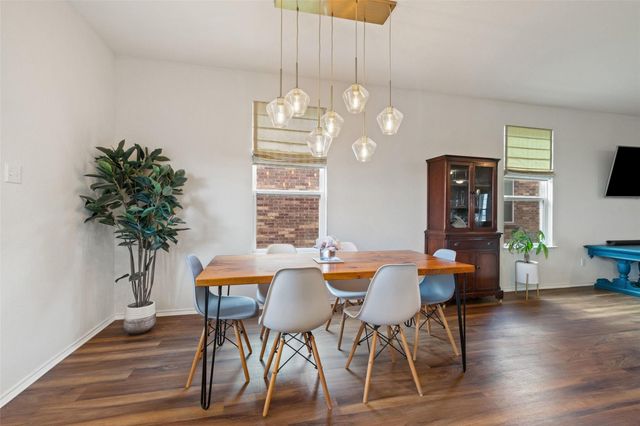 290 Bayberry CIR, Buda, TX 78610