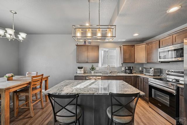 365 W Buttercup Way, Pueblo West, CO 81007