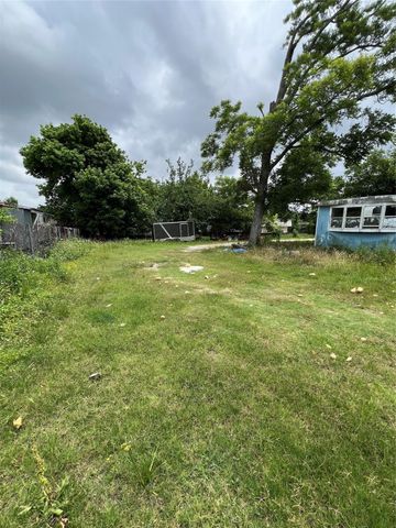11049 Ell Road, Houston, TX 77093