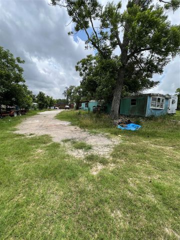 11049 Ell Road, Houston, TX 77093