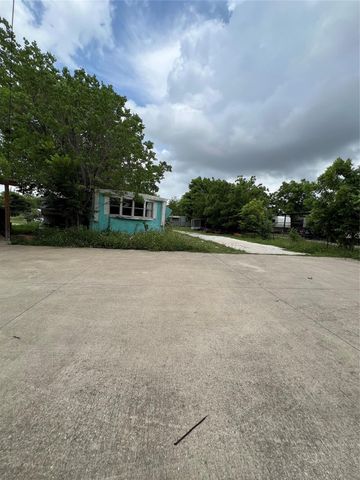 11049 Ell Road, Houston, TX 77093