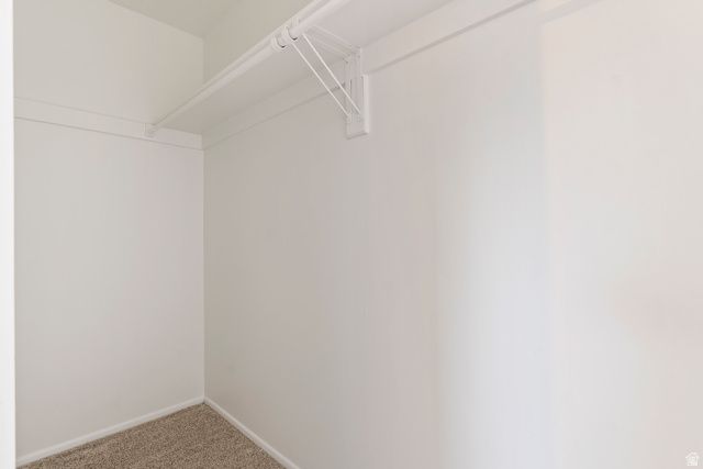 6925 S LEXINGTON DR, West Jordan, UT 84084