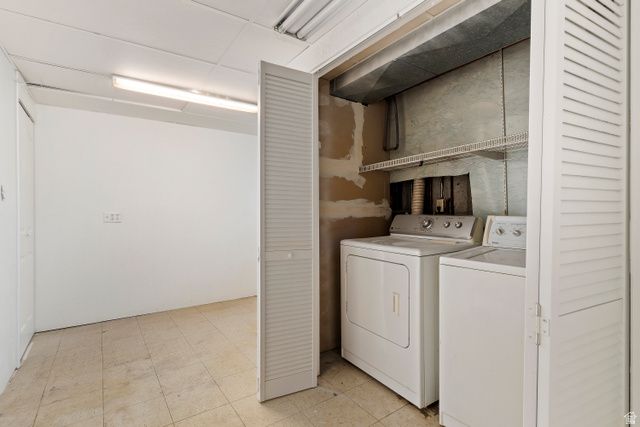 6925 S LEXINGTON DR, West Jordan, UT 84084