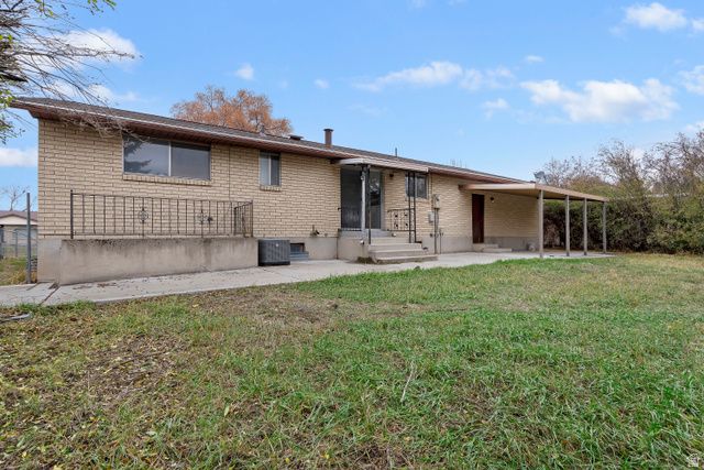 6925 S LEXINGTON DR, West Jordan, UT 84084