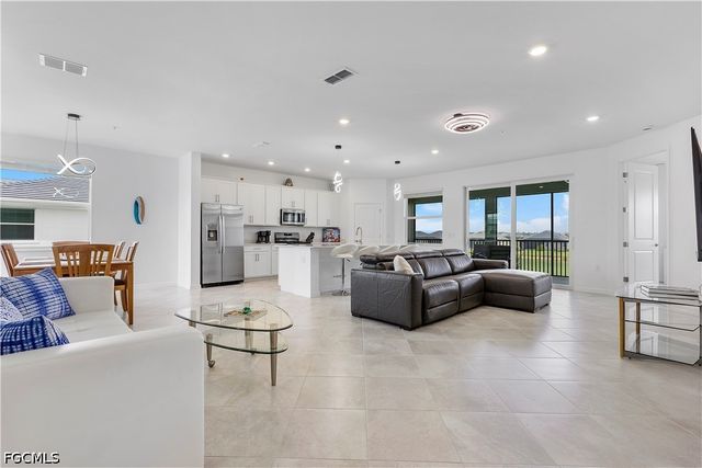 15170 Bluffton LN 1821, Punta Gorda, FL 33982