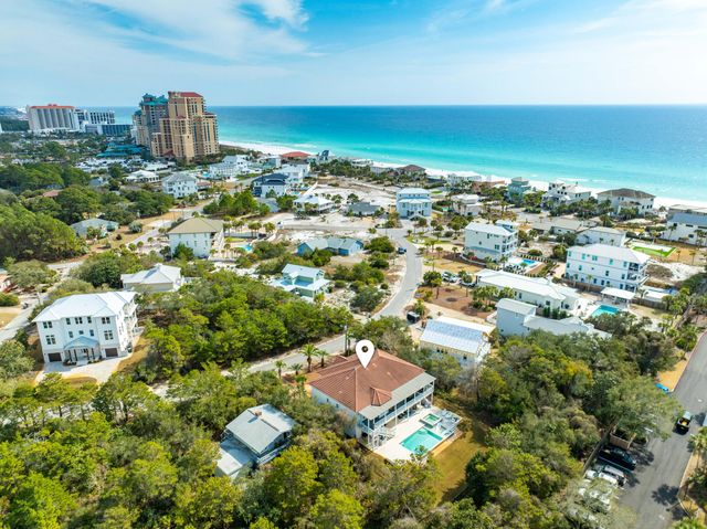 46 S Overlook Circle, Miramar Beach, FL 32550