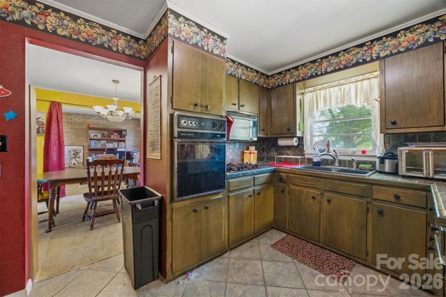 3634 Brookwood Drive, Maiden, NC 28650