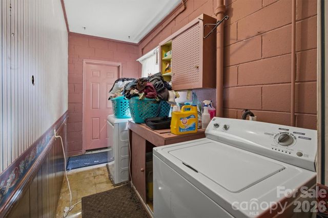 3634 Brookwood Drive, Maiden, NC 28650
