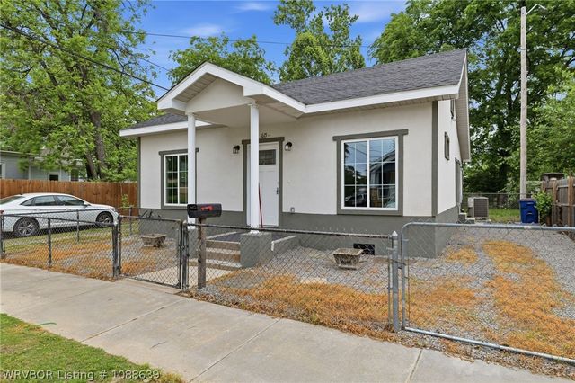 1615 N D Street, Fort Smith, AR 72901
