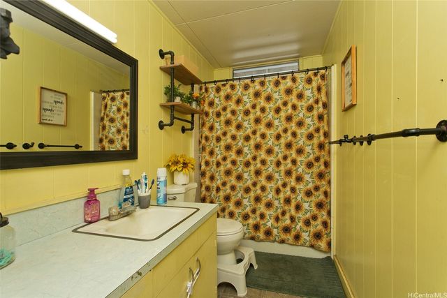 94-967 Kahuailani Street, Waipahu, HI 96797