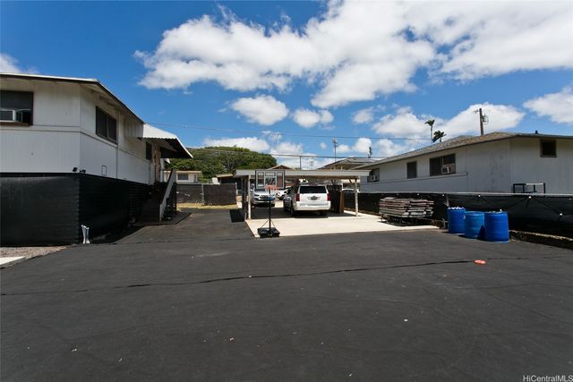 94-967 Kahuailani Street, Waipahu, HI 96797