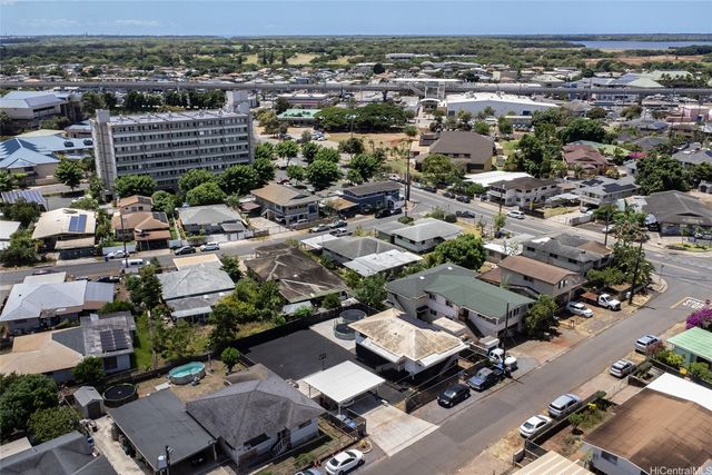 94-967 Kahuailani Street, Waipahu, HI 96797