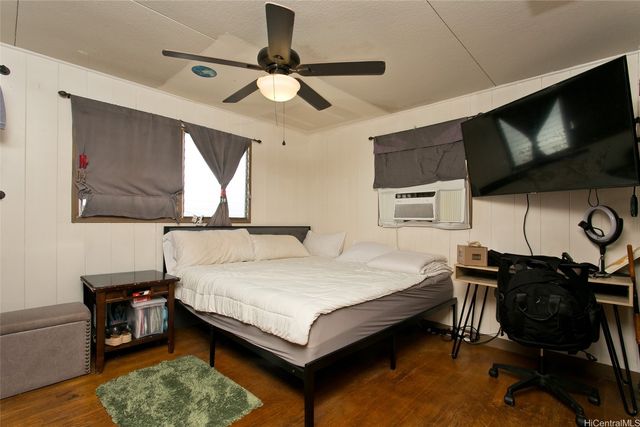 94-967 Kahuailani Street, Waipahu, HI 96797