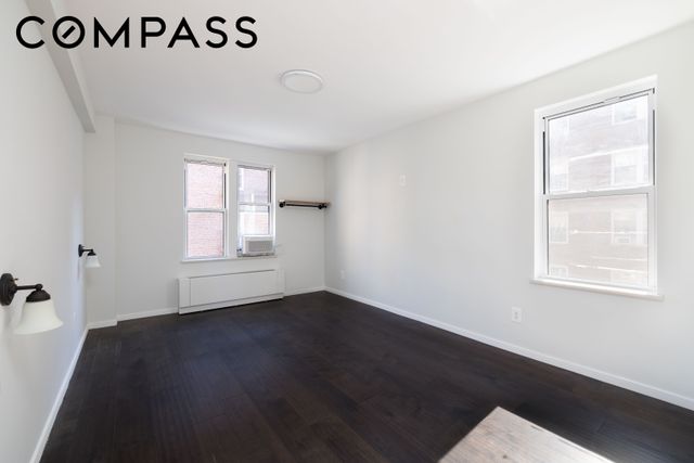 7136 110th St Apt 4C, New York City, NY 11375