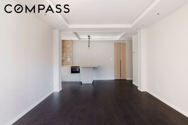 7136 110th St Apt 4C, New York City, NY 11375