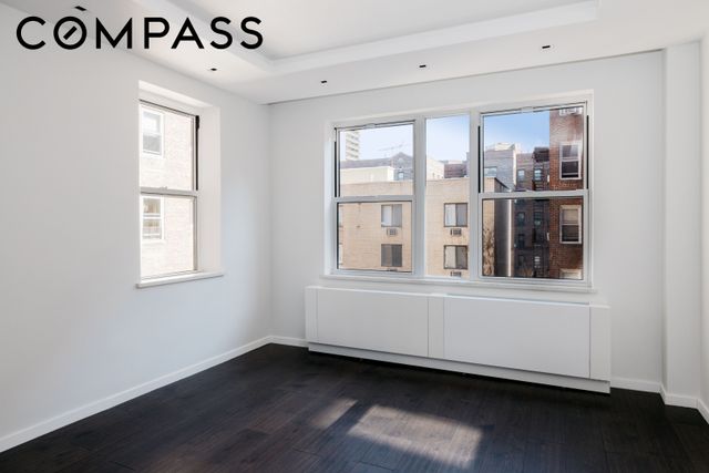 7136 110th St Apt 4C, New York City, NY 11375