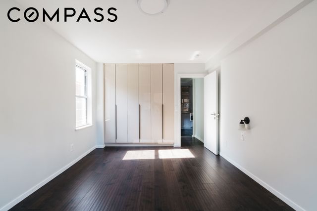 7136 110th St Apt 4C, New York City, NY 11375