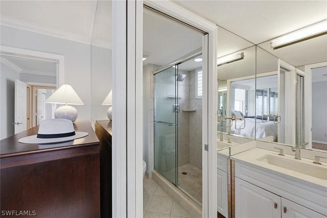 5550 Heron Point DR 1604, Naples, FL 34108