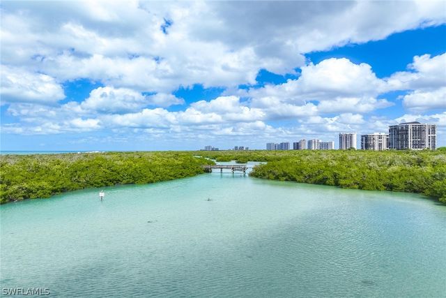 5550 Heron Point DR 1604, Naples, FL 34108