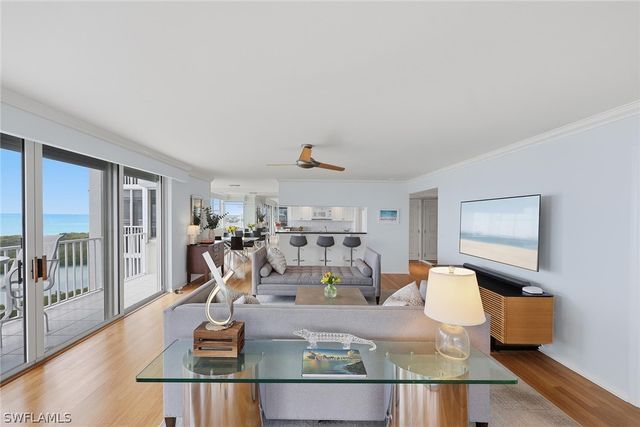 5550 Heron Point DR 1604, Naples, FL 34108