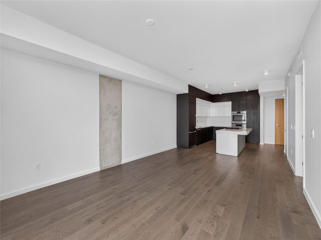 313 W 17th ST 1803, Austin, TX 78701