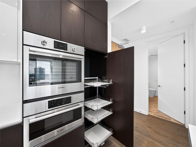 313 W 17th ST 1803, Austin, TX 78701