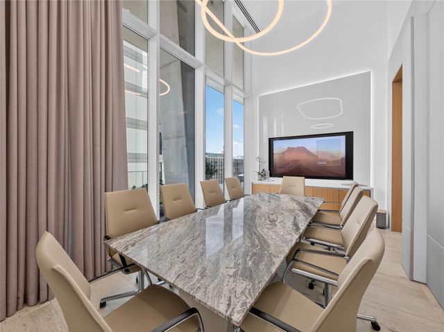 313 W 17th ST 1803, Austin, TX 78701