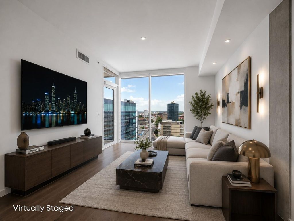 313 W 17th ST 1803, Austin, TX 78701