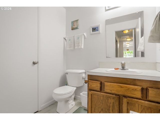 18402 Sw BURNS RIDGE Ct, Beaverton, OR 97007