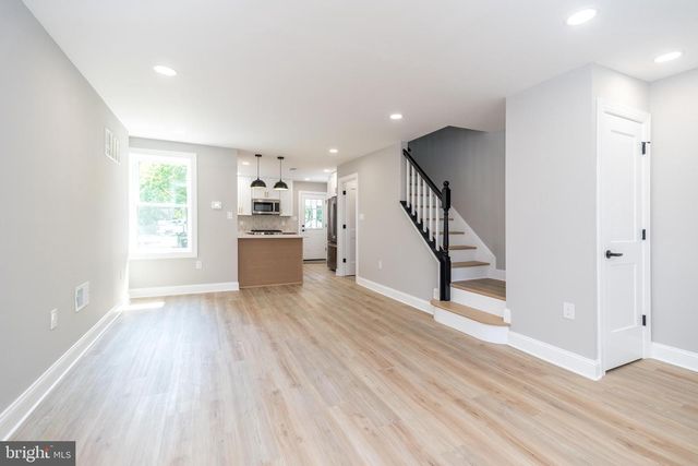 531 N CHESTNUT ST, Lansdale, PA 19446