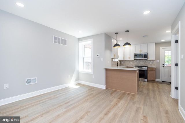 531 N CHESTNUT ST, Lansdale, PA 19446