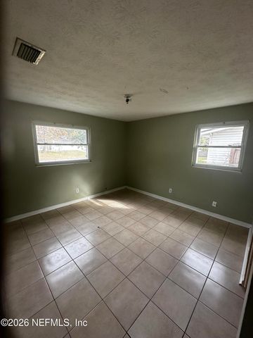 472 TARA Lane, Orange Park, FL 32073