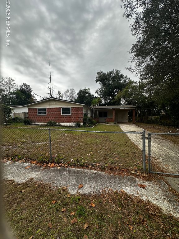 472 TARA Lane, Orange Park, FL 32073