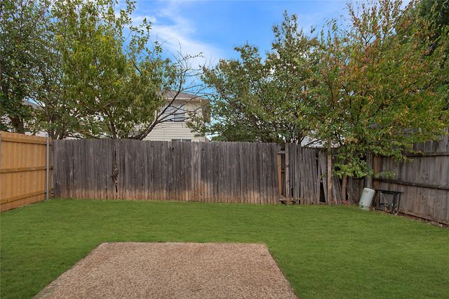 8507 Gatlinburg Drive, Fort Worth, TX 76123