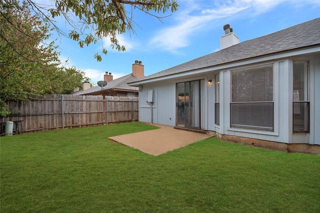 8507 Gatlinburg Drive, Fort Worth, TX 76123