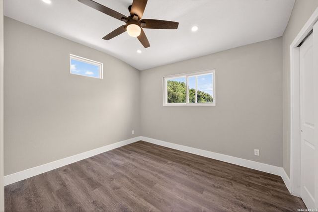 502 Waltom Ave, Jourdanton, TX 78026