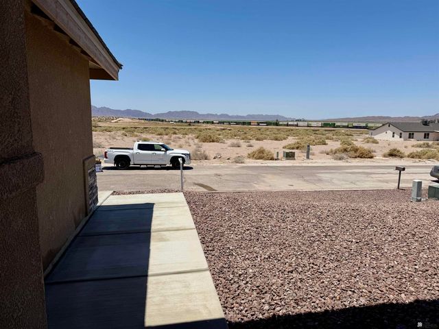 10857 Silver Spur Dr, Wellton, AZ 85356