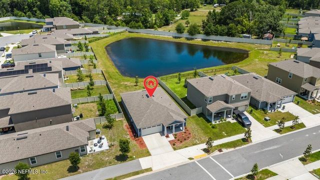 86451 NASSAU CROSSING Way, Yulee, FL 32097