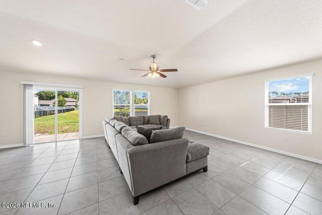86451 NASSAU CROSSING Way, Yulee, FL 32097