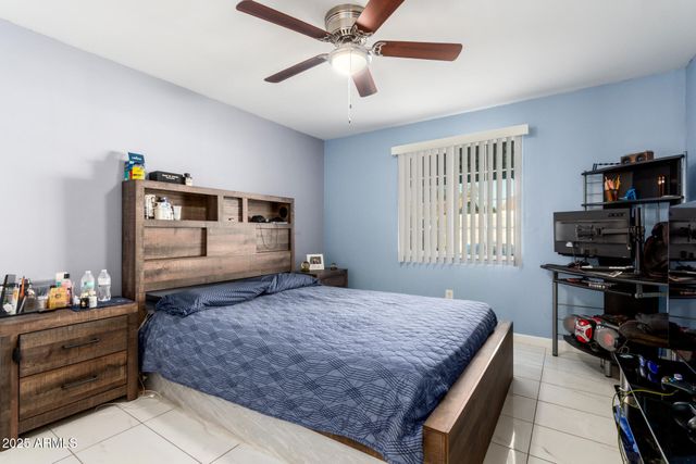 7136 W WESTVIEW Drive, Phoenix, AZ 85033