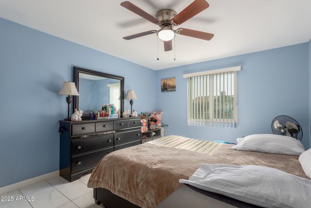 7136 W WESTVIEW Drive, Phoenix, AZ 85033