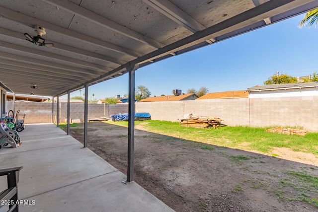 7136 W WESTVIEW Drive, Phoenix, AZ 85033