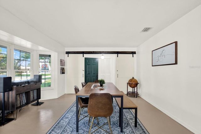 10524 ORANGE GROVE DRIVE, Tampa, FL 33618