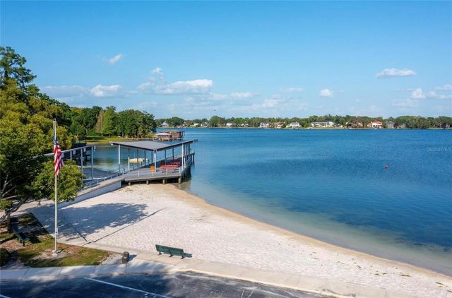 10524 ORANGE GROVE DRIVE, Tampa, FL 33618