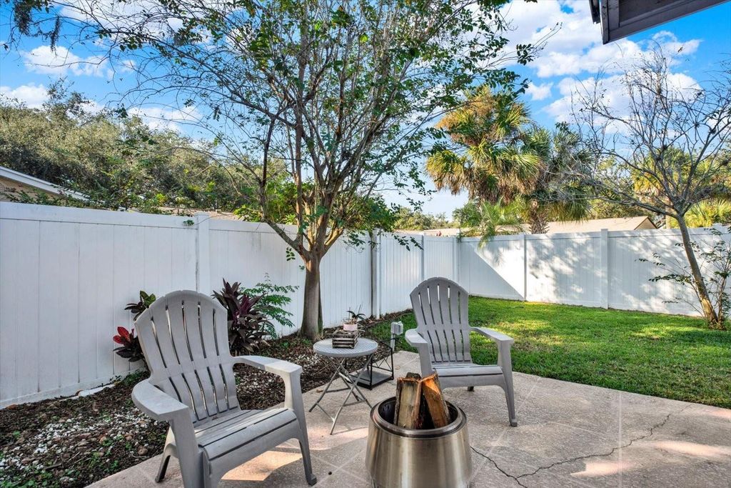 Image 30 of property listing at 10524 ORANGE GROVE DRIVE, Tampa, FL 33618